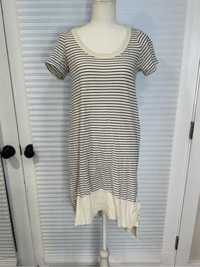 Left of Center by Anthropologie striped t-shirt dress w/ asymmetrical hem CB0889